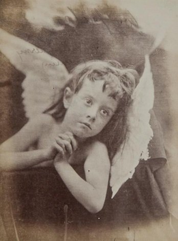 Angel of the Nativity _ Julia-Margaret-Cameron-laura-gurney