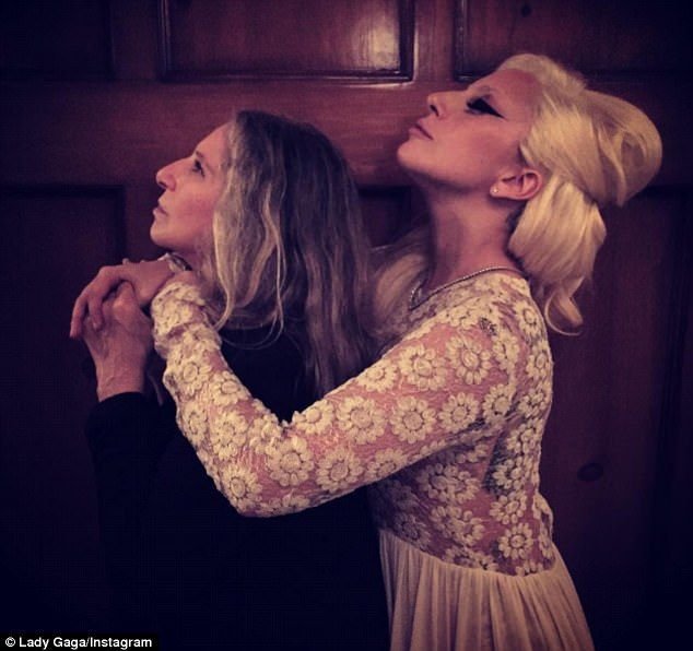 Lady Gaga , Barbra Streisand