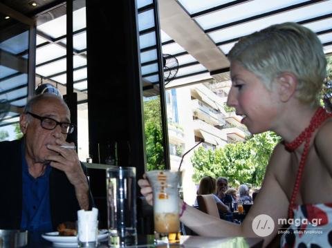 Ο καθητητής αρχιτεκτονικής Ηλίας Ζέγγελης με την Εύα Κακλειδάκη