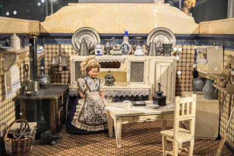 Dollhouse Museum Warsaw Nikos Prassos 5